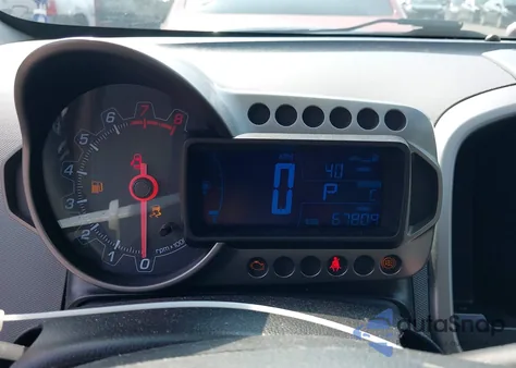 2013 Chevrolet Sonic Lt Auto из США, поврежденный, VIN 1G1JC5SG5D4251445